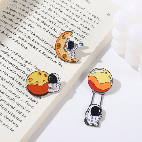 Astronaut Pin